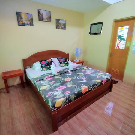 Pamujo Hostel Baclayon Room photo